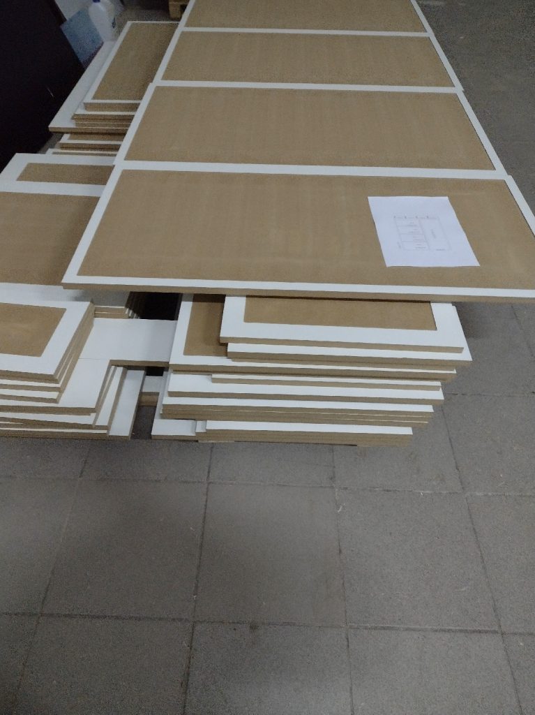 Frezowanie MDF fronty meblowe - Frezowanie CNC - www.serviceplast.pl