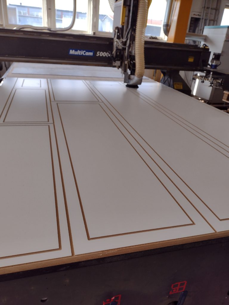 Frezowanie MDF fronty meblowe - Frezowanie CNC - www.serviceplast.pl