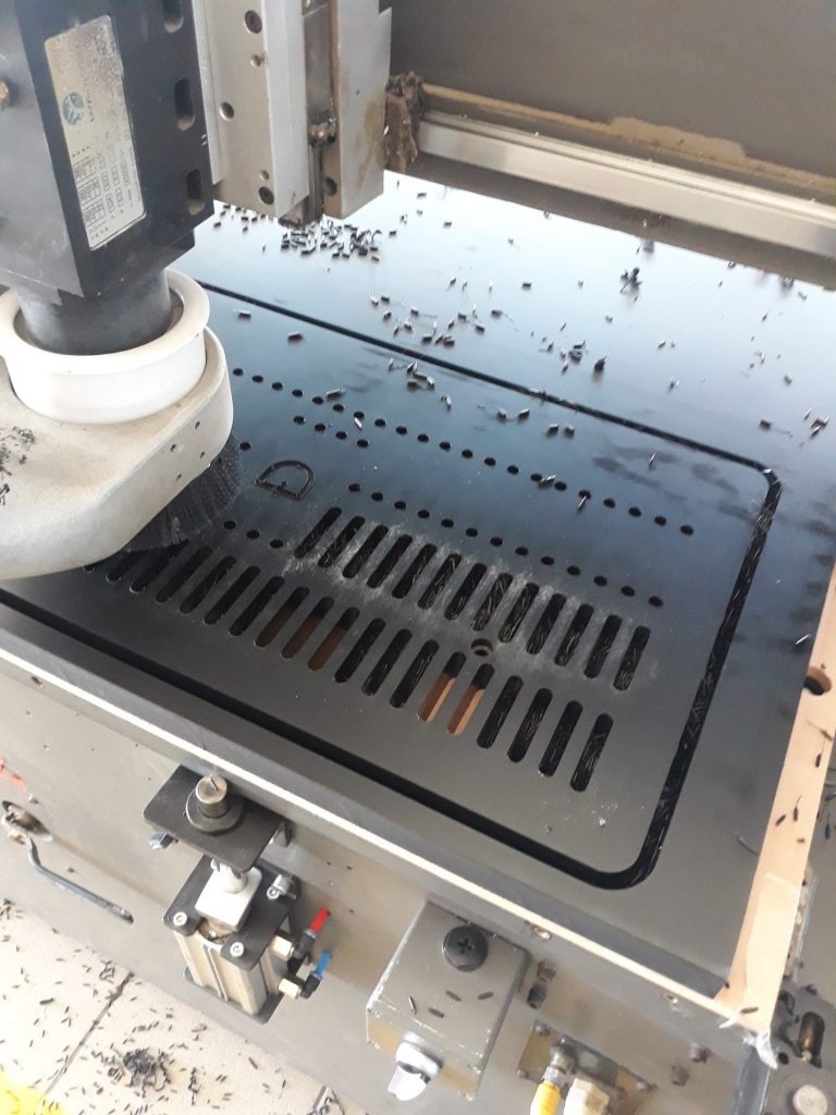 Frezowanie polietylenu PEHD - Frezowanie CNC - www.serviceplast.pl