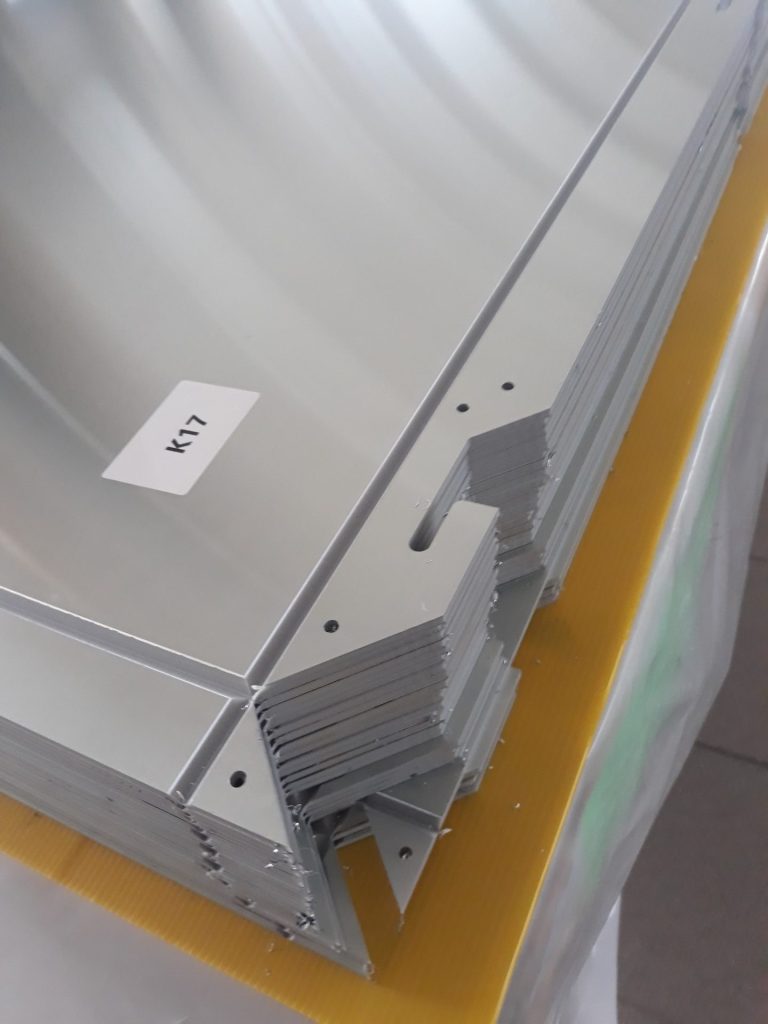 Frezowanie dibondu - Frezowanie CNC - www.serviceplast.pl