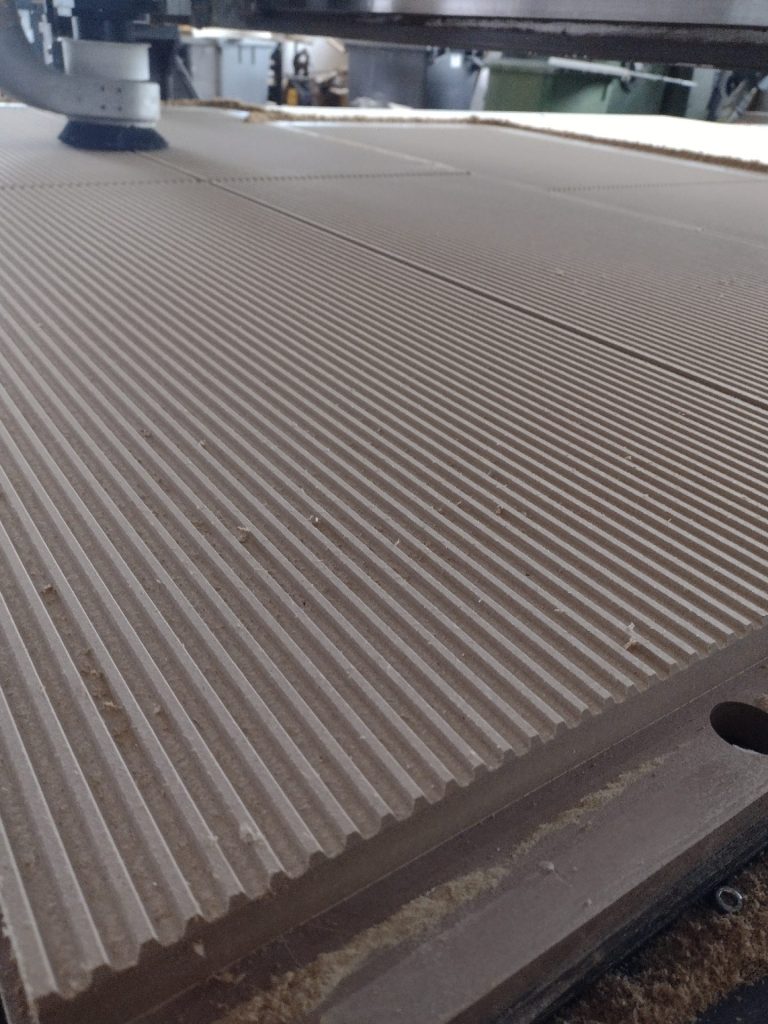 Frezowanie MDF fronty meblowe - Frezowanie CNC - www.serviceplast.pl