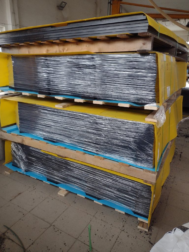 Frezowanie polietylenu PEHD - Frezowanie CNC - www.serviceplast.pl