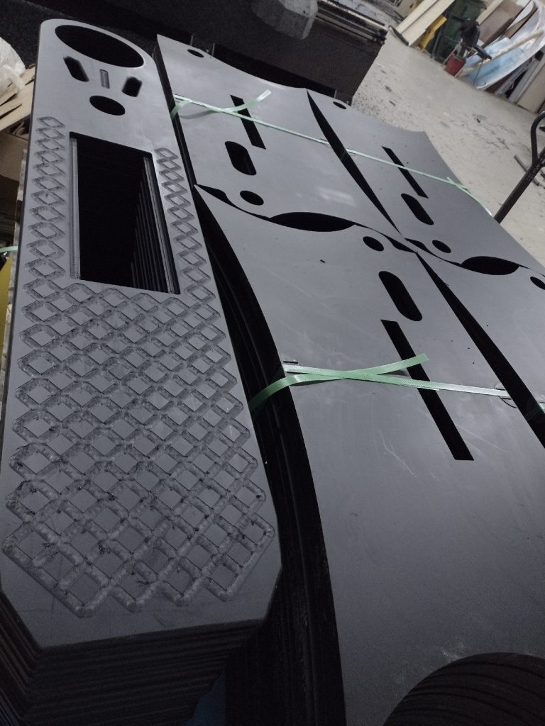 Frezowanie polietylenu PEHD - Frezowanie CNC - www.serviceplast.pl