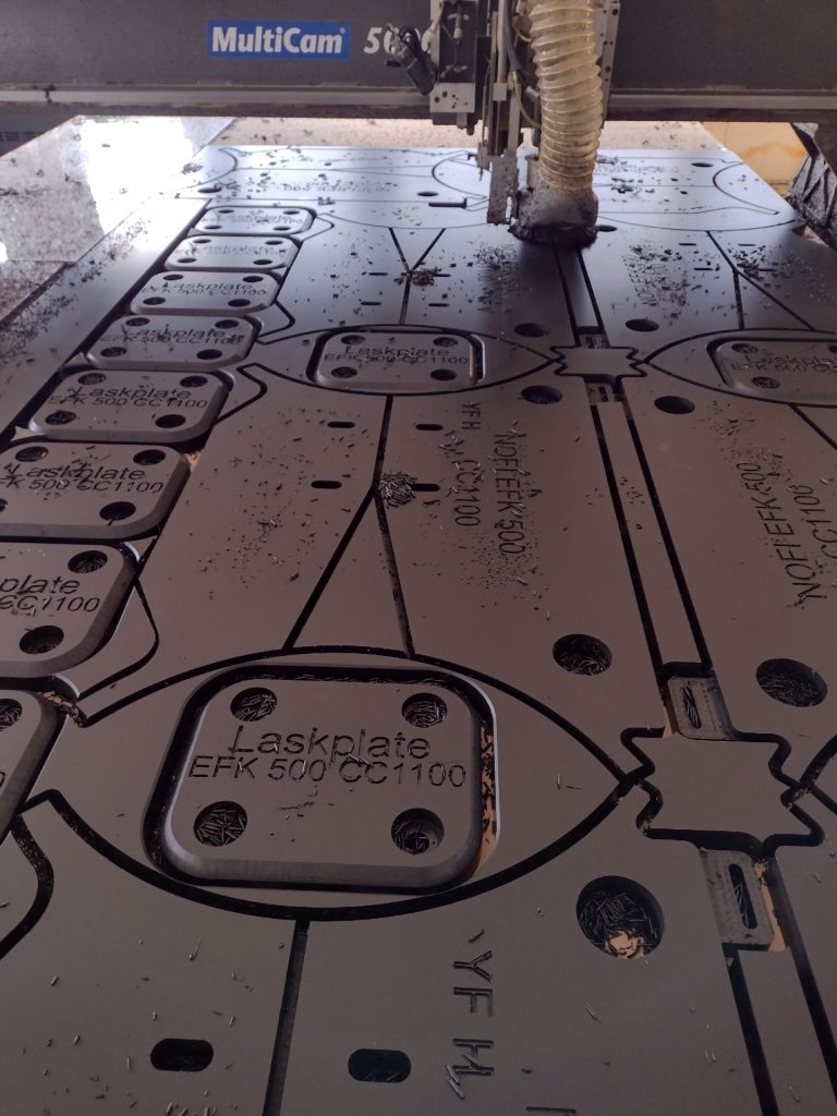 Frezowanie polietylenu PEHD - Frezowanie CNC - www.serviceplast.pl