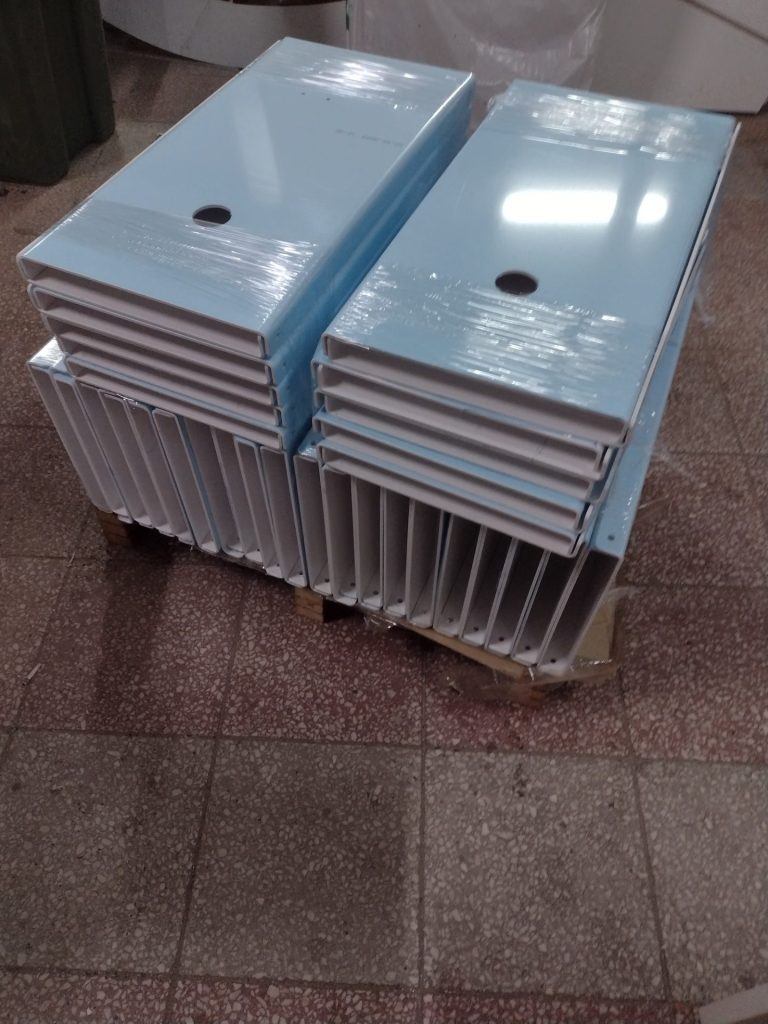 Elementy gięte z pcv - Frezowanie CNC - www.serviceplast.pl