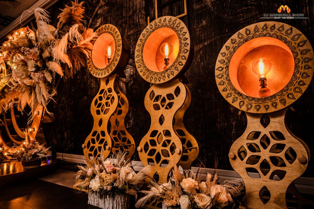 Dekoracja sceniczna  - Frezowanie CNC - www.serviceplast.pl