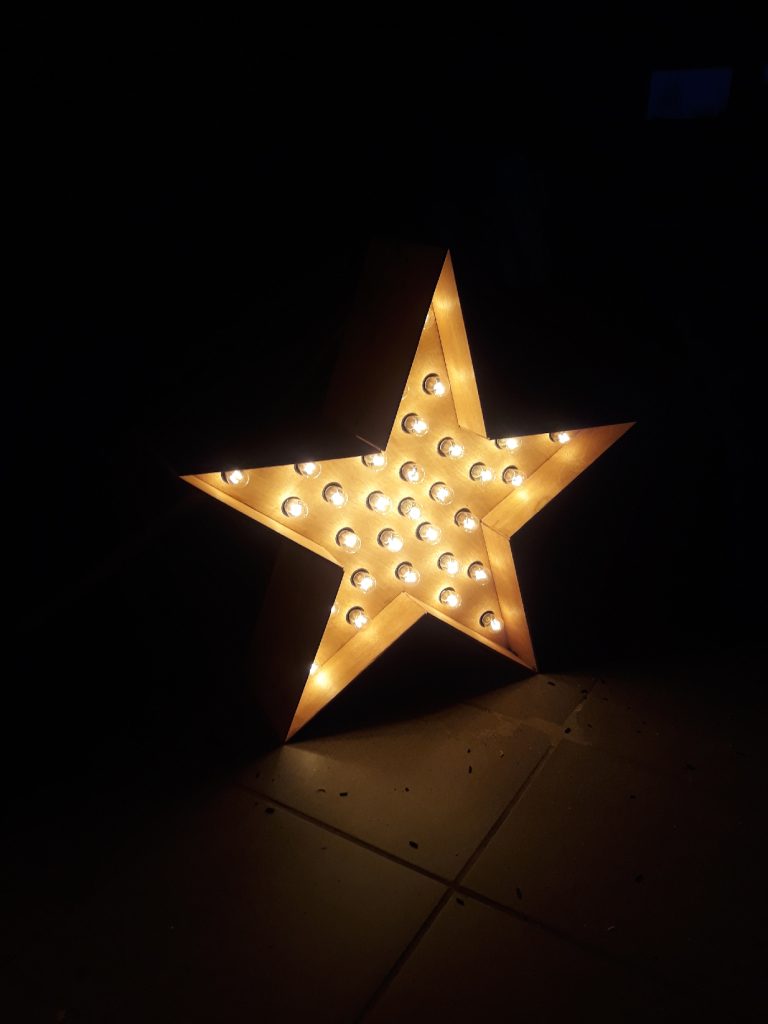 Dekoracja sceniczna  - Frezowanie CNC - www.serviceplast.pl