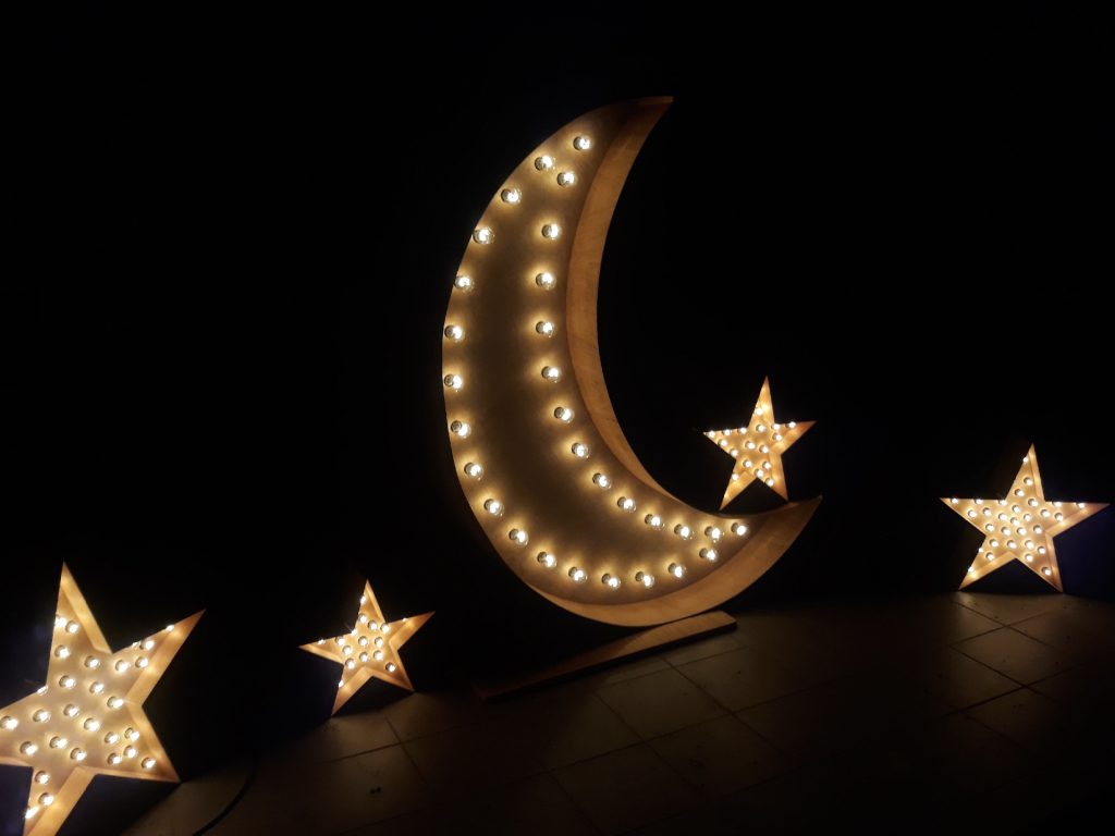 Dekoracja sceniczna  - Frezowanie CNC - www.serviceplast.pl