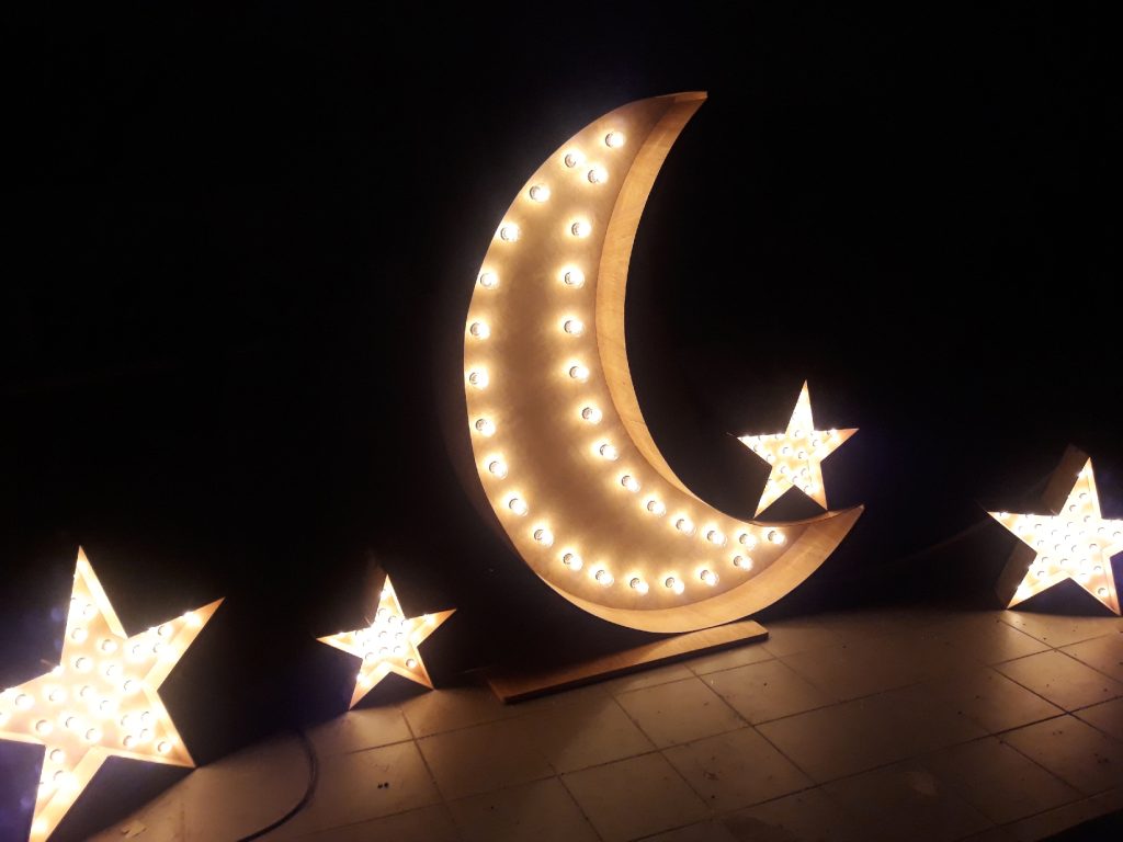 Dekoracja sceniczna  - Frezowanie CNC - www.serviceplast.pl