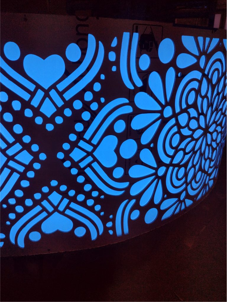 Dekoracja sceniczna  - Frezowanie CNC - www.serviceplast.pl