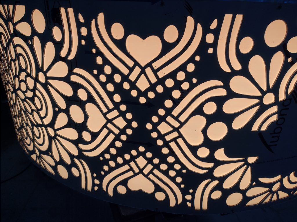 Dekoracja sceniczna  - Frezowanie CNC - www.serviceplast.pl