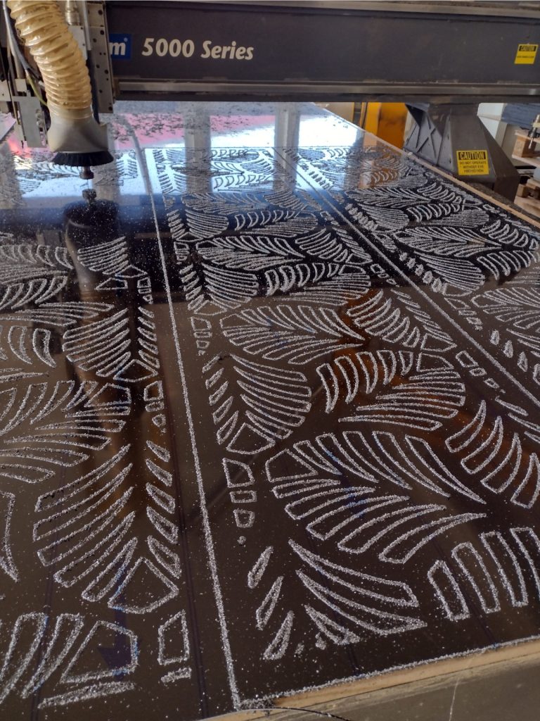 Frezowanie dibondu - Frezowanie CNC - www.serviceplast.pl