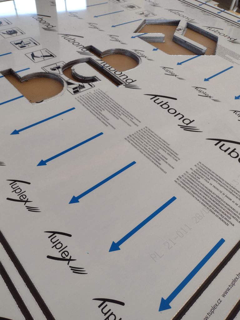 Frezowanie dibondu - Frezowanie CNC - www.serviceplast.pl