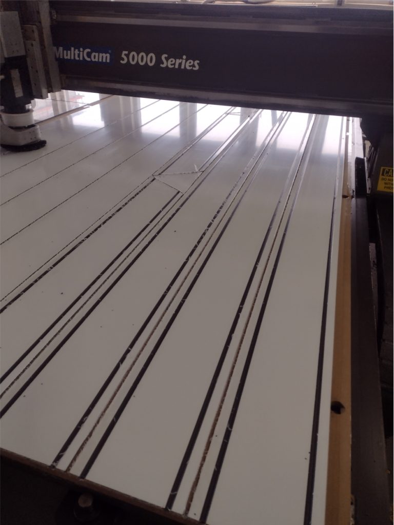 Frezowanie dibondu - Frezowanie CNC - www.serviceplast.pl