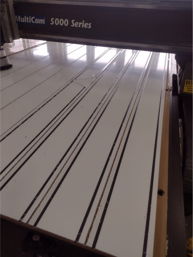 Frezowanie dibondu - Frezowanie CNC - www.serviceplast.pl