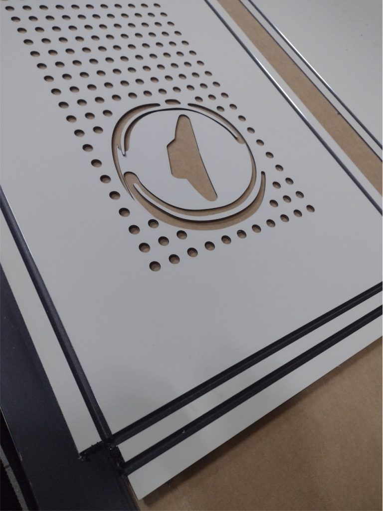 Frezowanie dibondu - Frezowanie CNC - www.serviceplast.pl