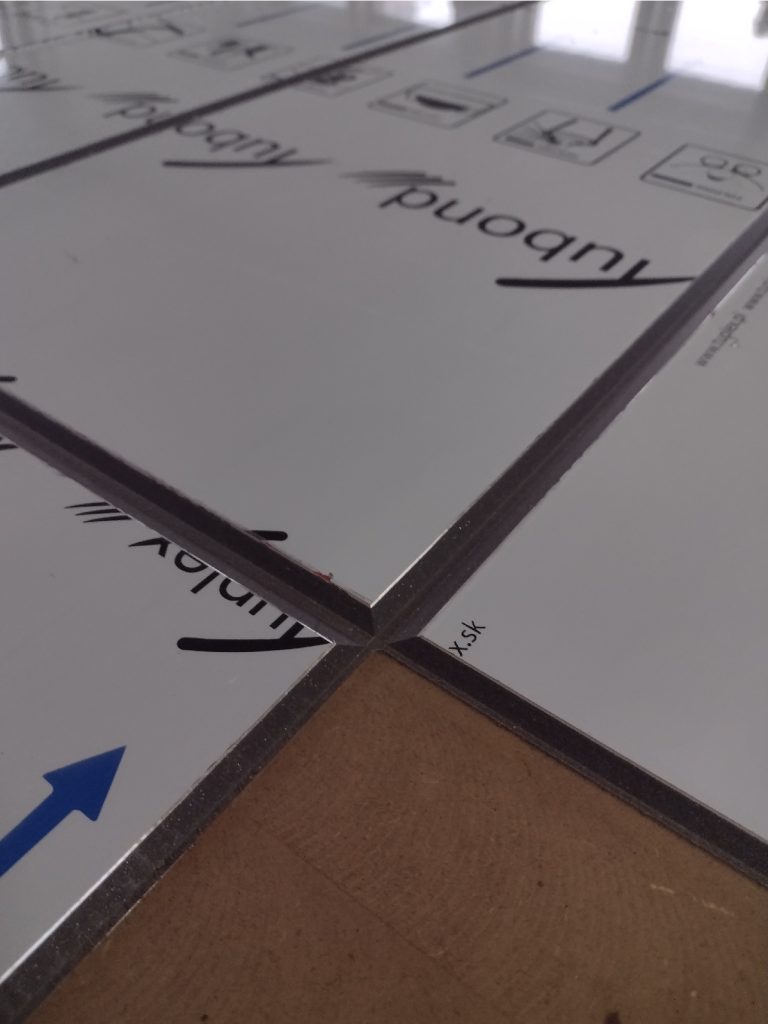 Frezowanie dibondu - Frezowanie CNC - www.serviceplast.pl