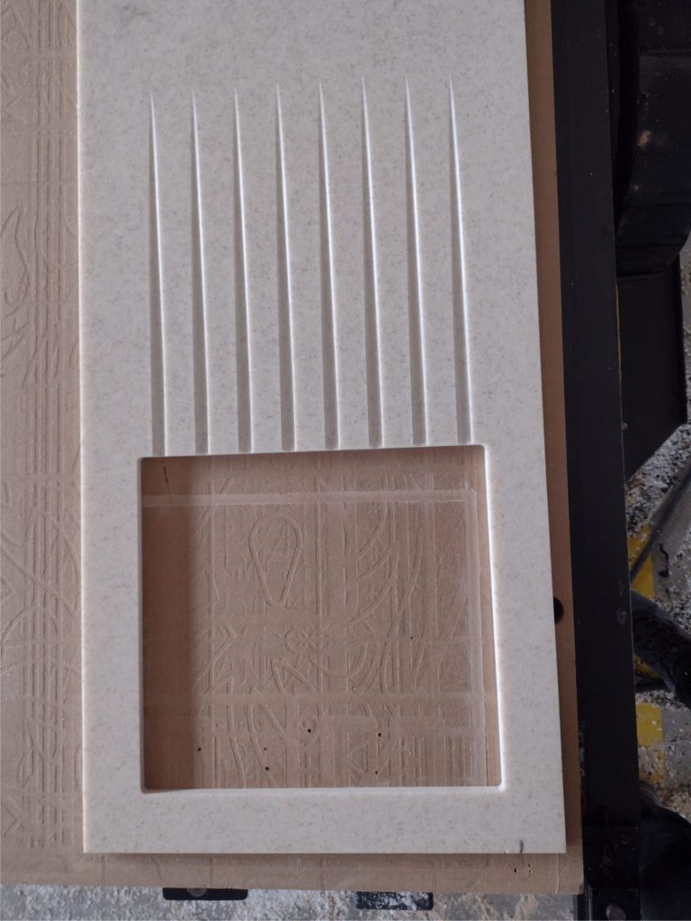 Frezowanie HPL ociekacz zlewu - Frezowanie CNC - www.serviceplast.pl