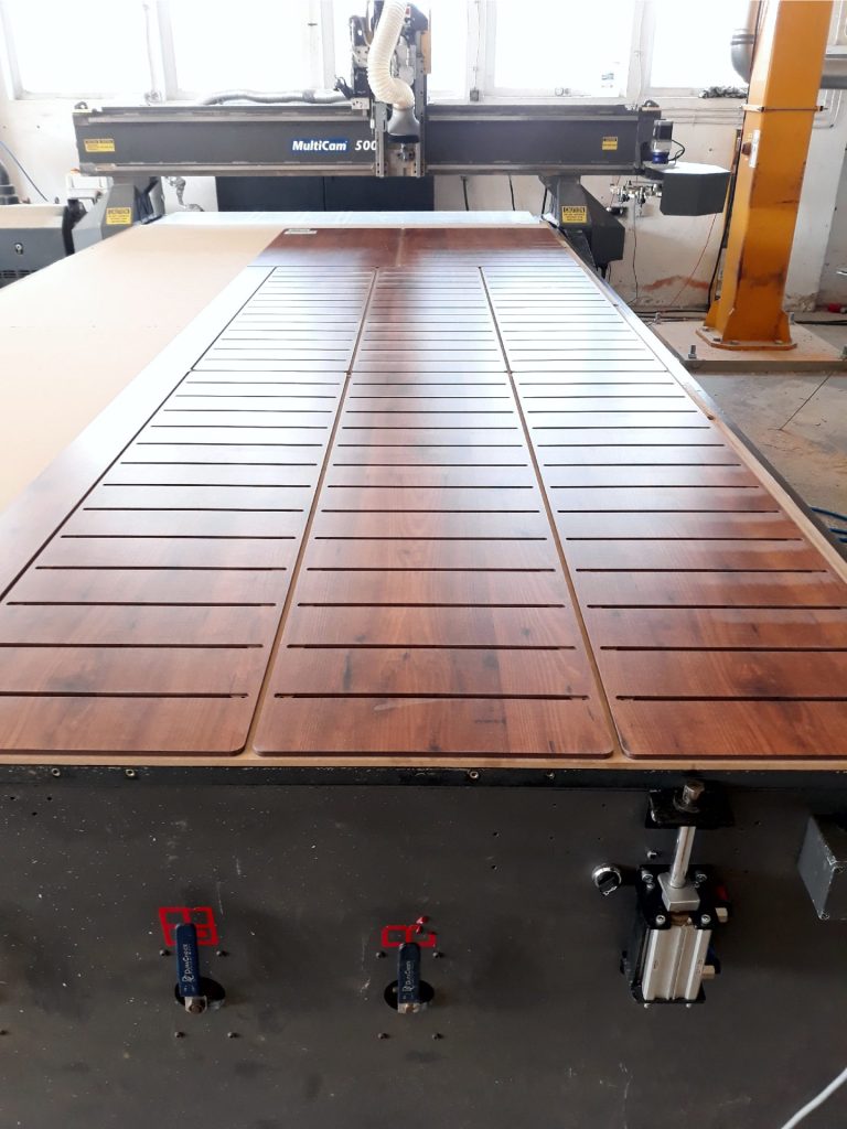 Frezowanie HPL - Frezowanie CNC - www.serviceplast.pl