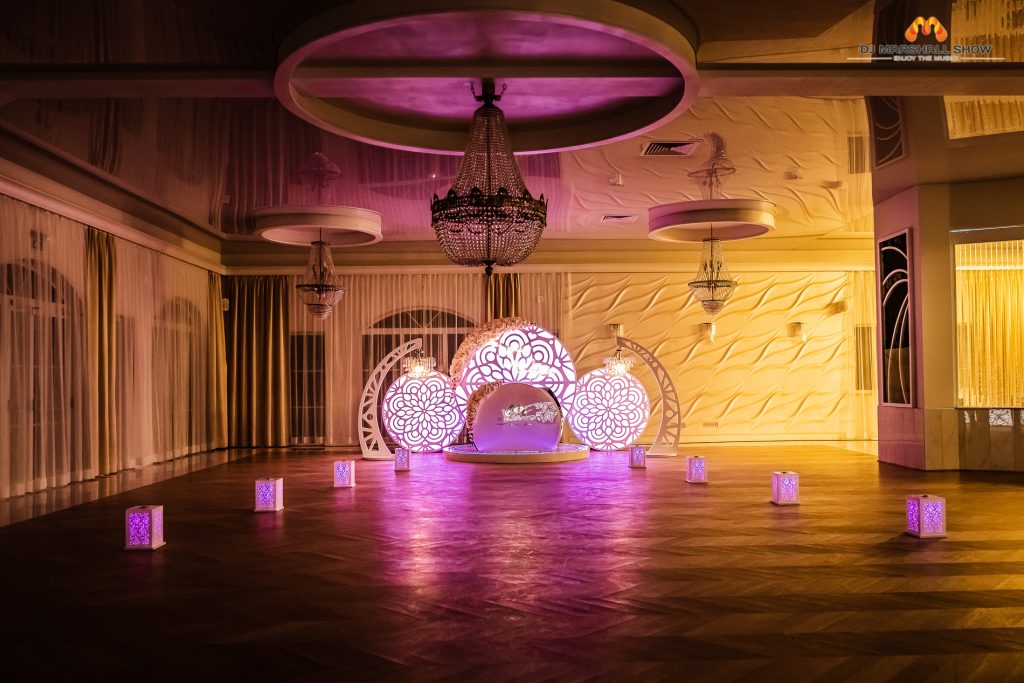 Dekoracja sceniczna  - Frezowanie CNC - www.serviceplast.pl