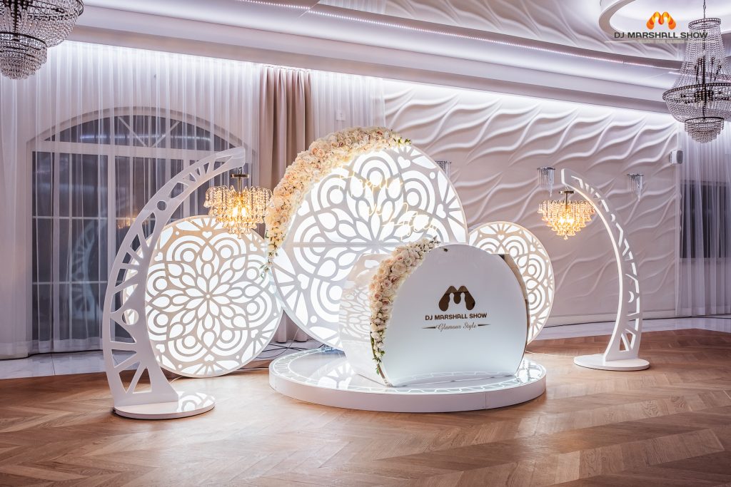 Dekoracja sceniczna  - Frezowanie CNC - www.serviceplast.pl