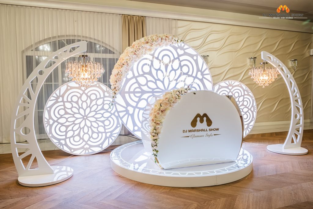 Dekoracja sceniczna  - Frezowanie CNC - www.serviceplast.pl