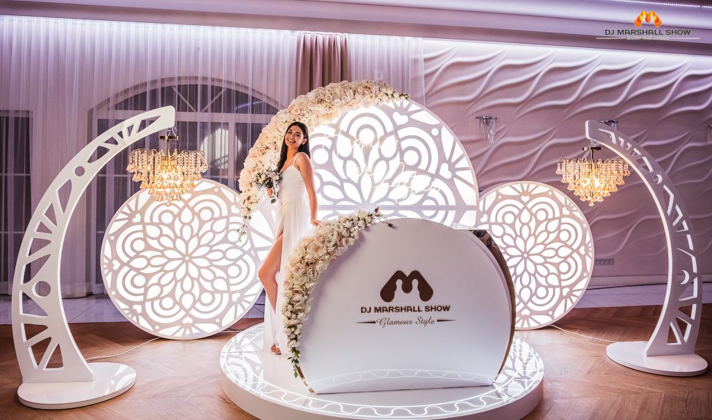 Dekoracja sceniczna  - Frezowanie CNC - www.serviceplast.pl