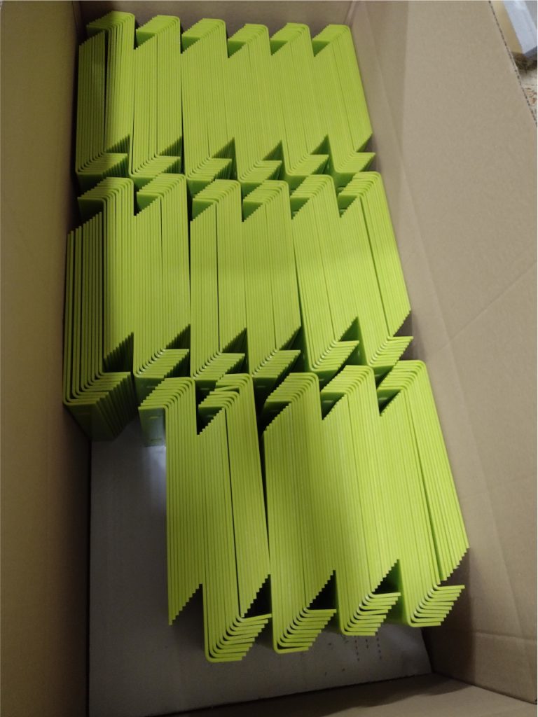 Oznakowanie gazociągu daszek - Frezowanie CNC - www.serviceplast.pl