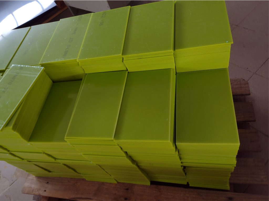 Oznakowanie gazociągu daszek - Frezowanie CNC - www.serviceplast.pl