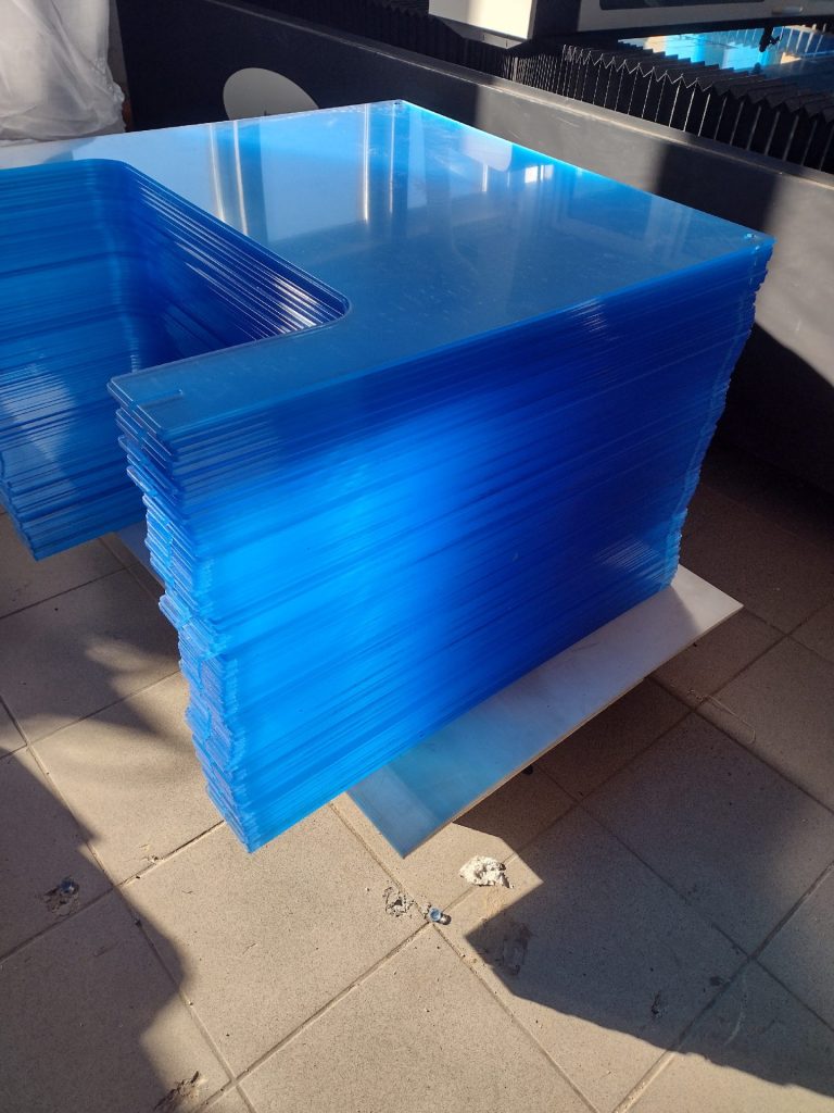 Elementy z plexi - Frezowanie CNC - www.serviceplast.pl