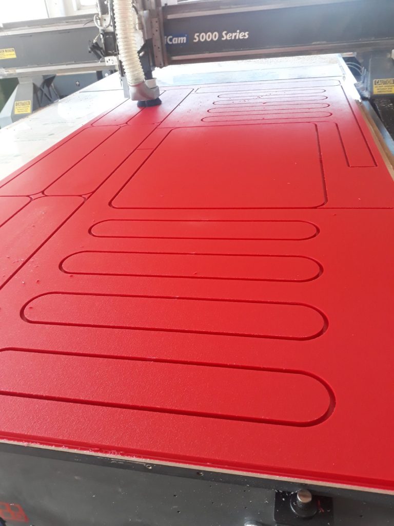 Frezowanie polietylenu PEHD place zabaw - Frezowanie CNC - www.serviceplast.pl