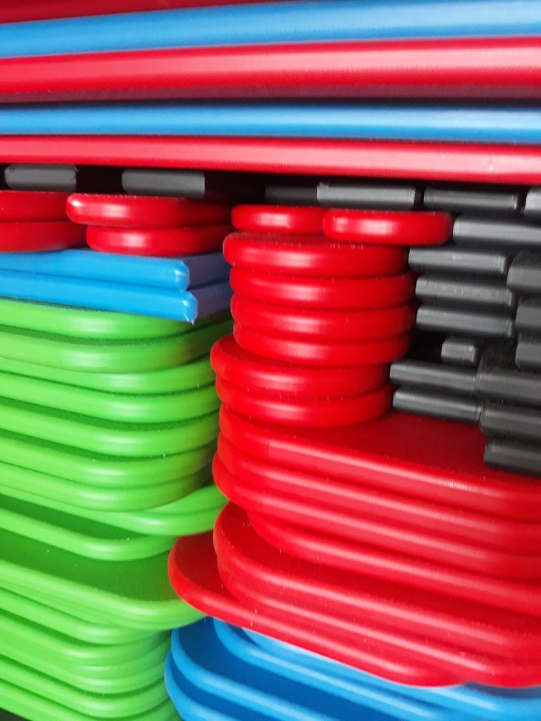 Frezowanie polietylenu PEHD place zabaw - Frezowanie CNC - www.serviceplast.pl