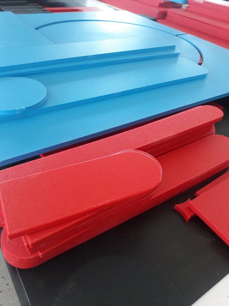 Frezowanie polietylenu PEHD place zabaw - Frezowanie CNC - www.serviceplast.pl