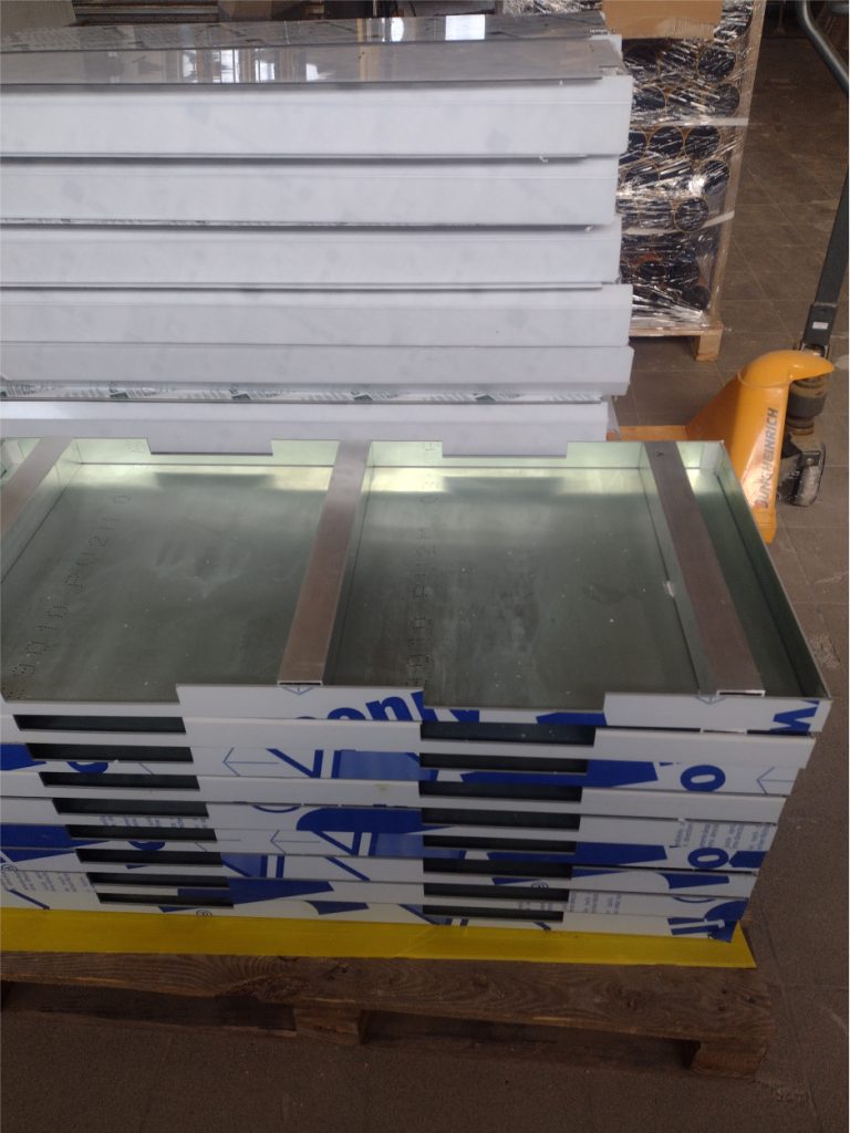 Frezowanie dibondu - Frezowanie CNC - www.serviceplast.pl