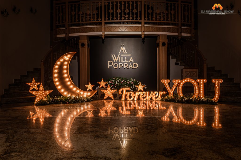 Dekoracja sceniczna  - Frezowanie CNC - www.serviceplast.pl