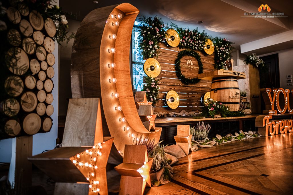 Dekoracja sceniczna  - Frezowanie CNC - www.serviceplast.pl