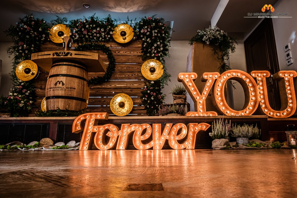 Dekoracja sceniczna  - Frezowanie CNC - www.serviceplast.pl